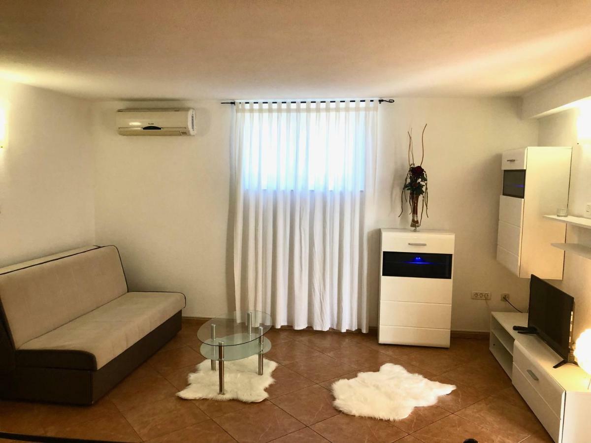 Apartments Roberta Novigrad Istria Exterior foto